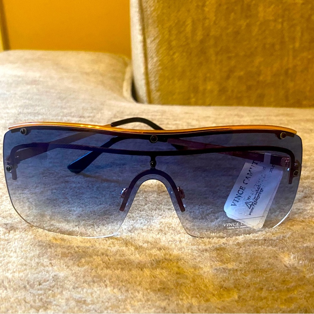 Vince Camuto gradient sunglasses